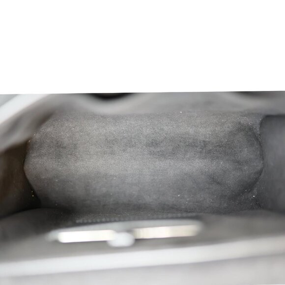 Louis Vuitton  Twist MM Epi Leather Chain Shoulder Bag Black - Picture 13 of 15